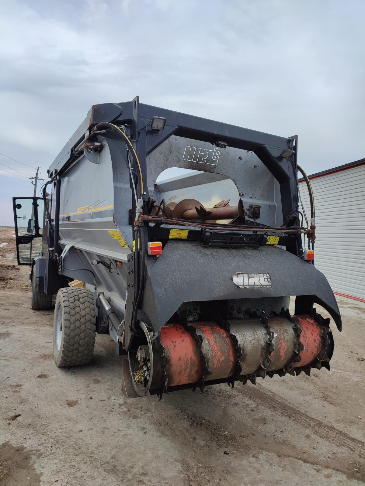 Selbstfahrer selbstfahrender Futtermischwagen Hirl SF Horizontal Pro HS 1300 2