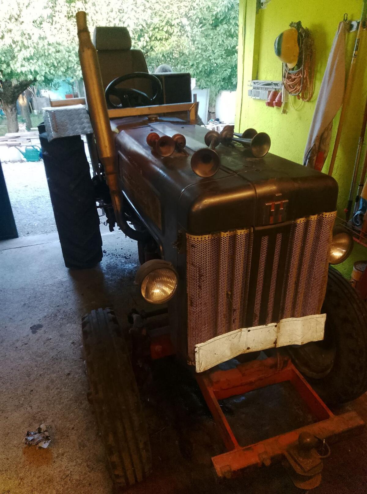 MC cormic 414 Ersatzteile 3