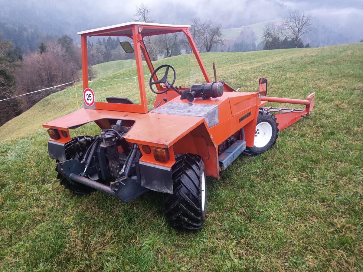 Bucher TM850 Metrac inkl. Doppelmessermähwerk 3