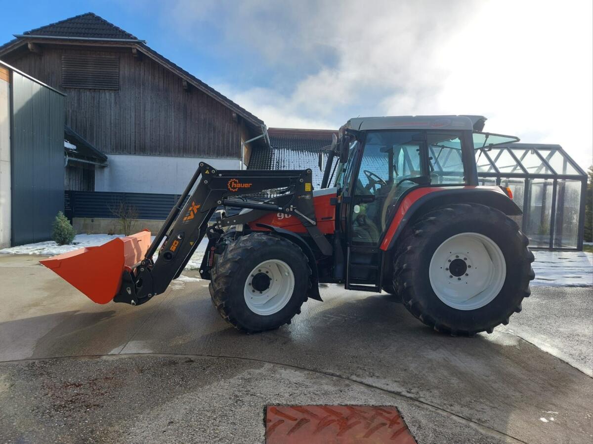 Verkaufe Frontlader Hauer POM VX90 OR 2