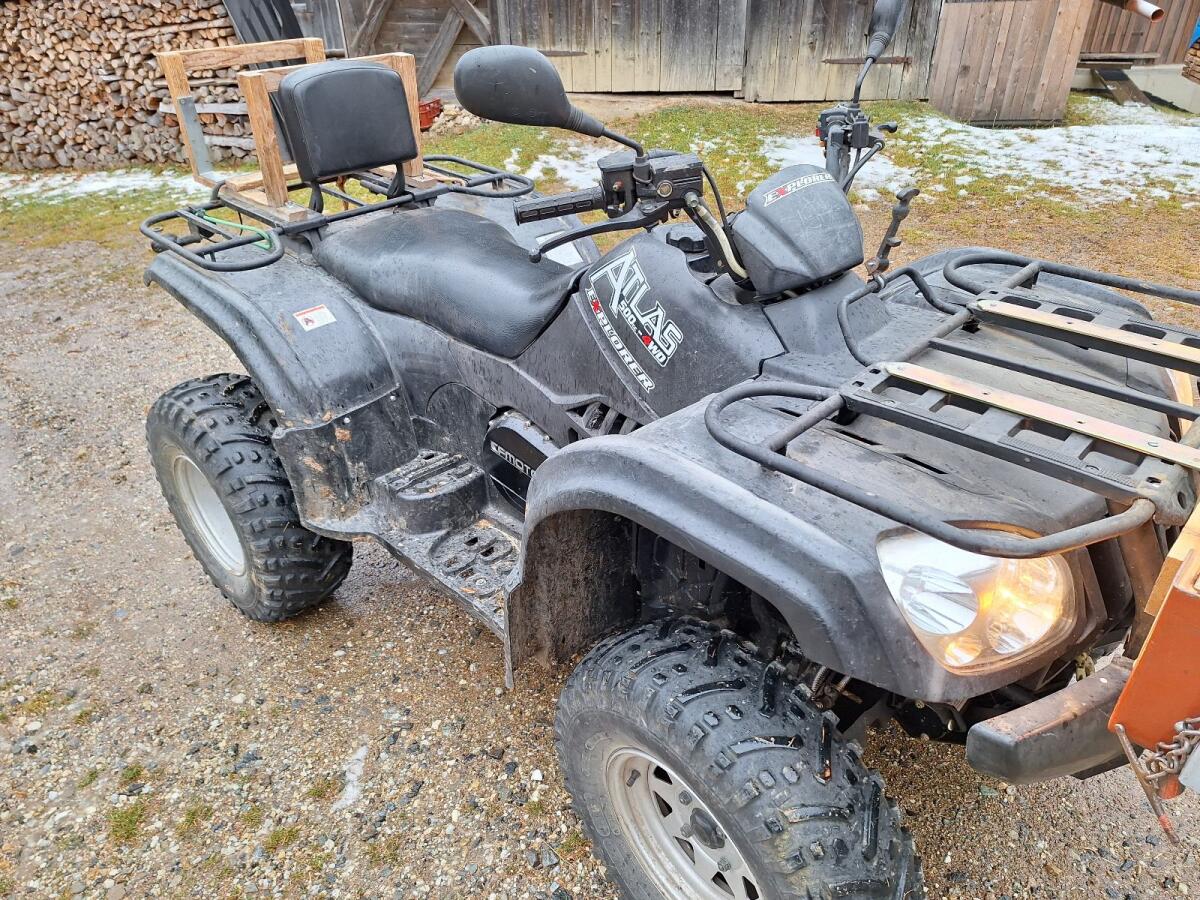 Quad Explorer 4 WD 1