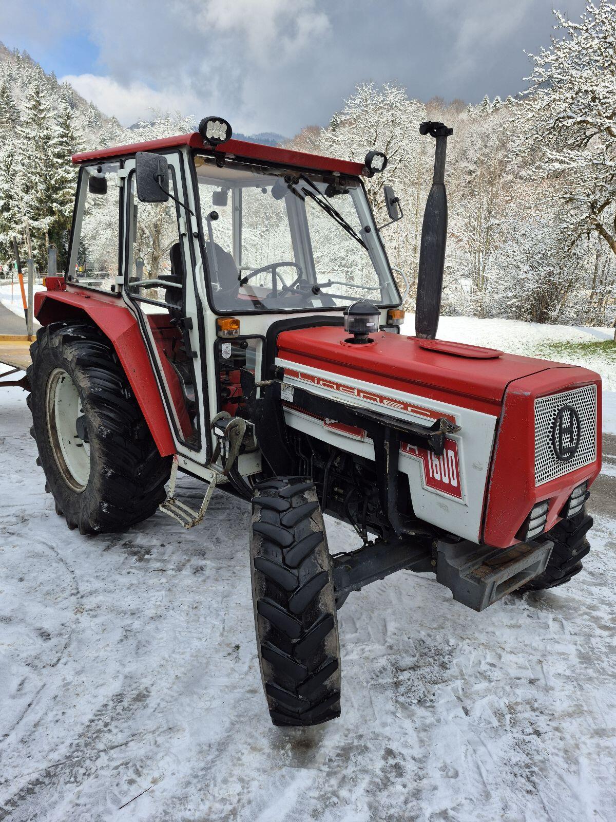 Lindner 1600a mit Hydrac Frontladerkonsole 1