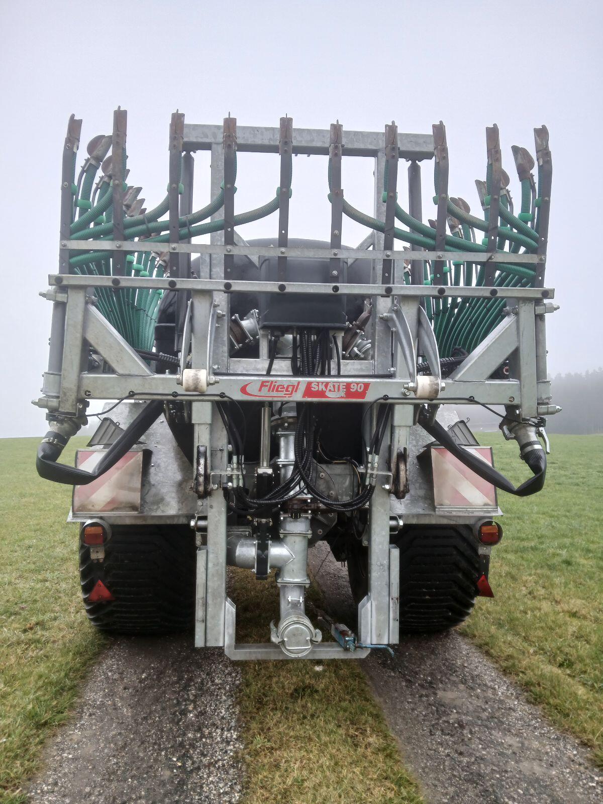 Schleppschuh Verteiler Fliegl Skate 90 3