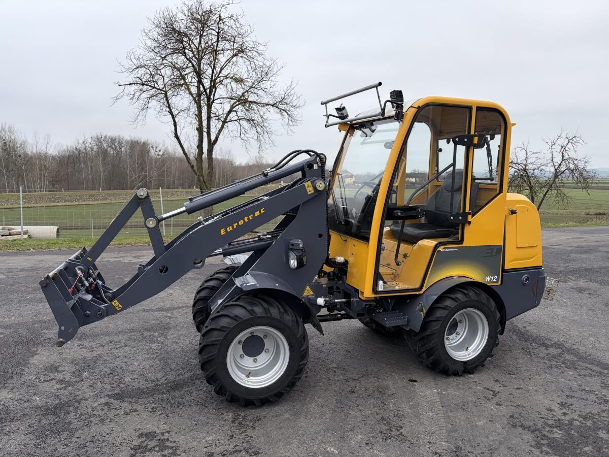 EUROTRAC HOFLADER W12 3