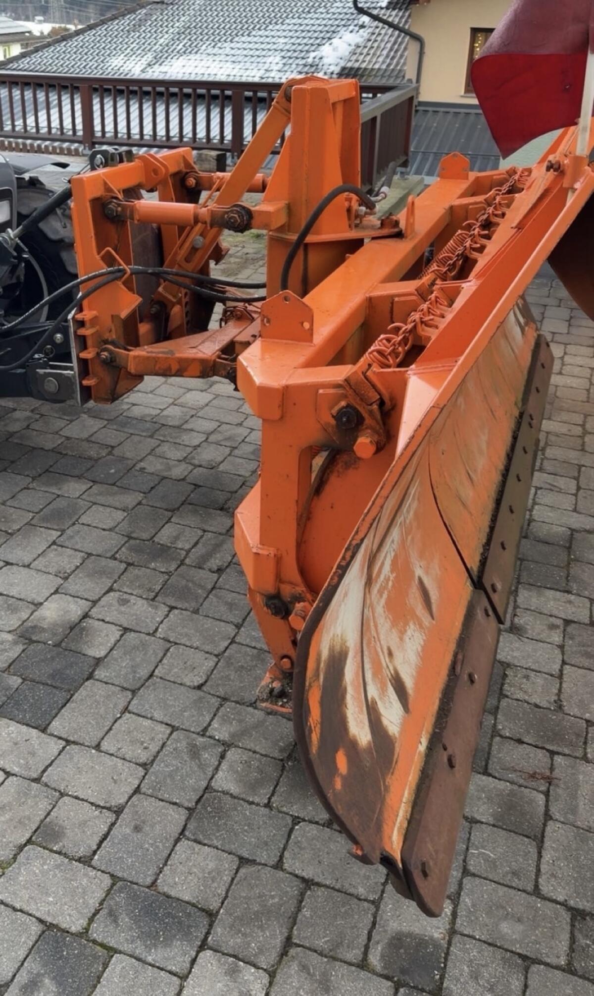 Schneepflug Springer 3