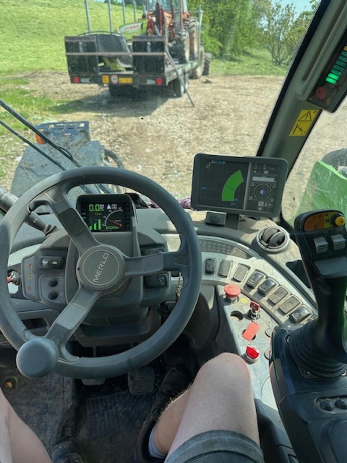 Merlo 33.7 – Bj. 2022 – nur 1.000 Bstd. 3