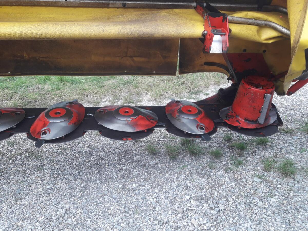 Pöttinger Mähwerk Novadisc 305 3