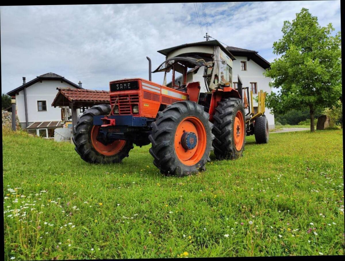 Rückewagen als Gesamtpaket mit 120 PS Same Buffalo 2