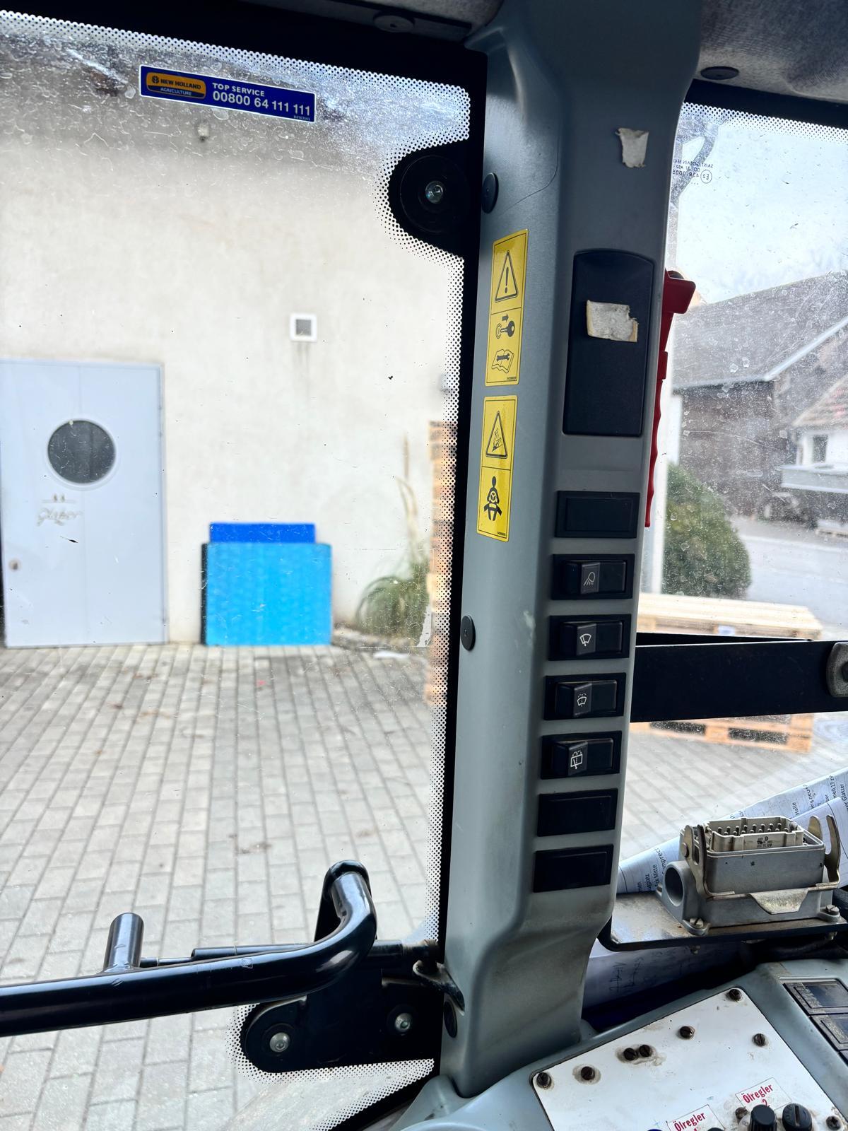 New Holland T4.100F 3