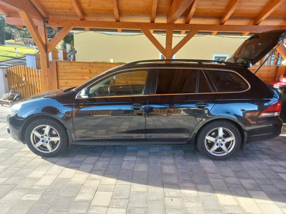 VW Golf Variant Comfortline 4MOTION TDI 1