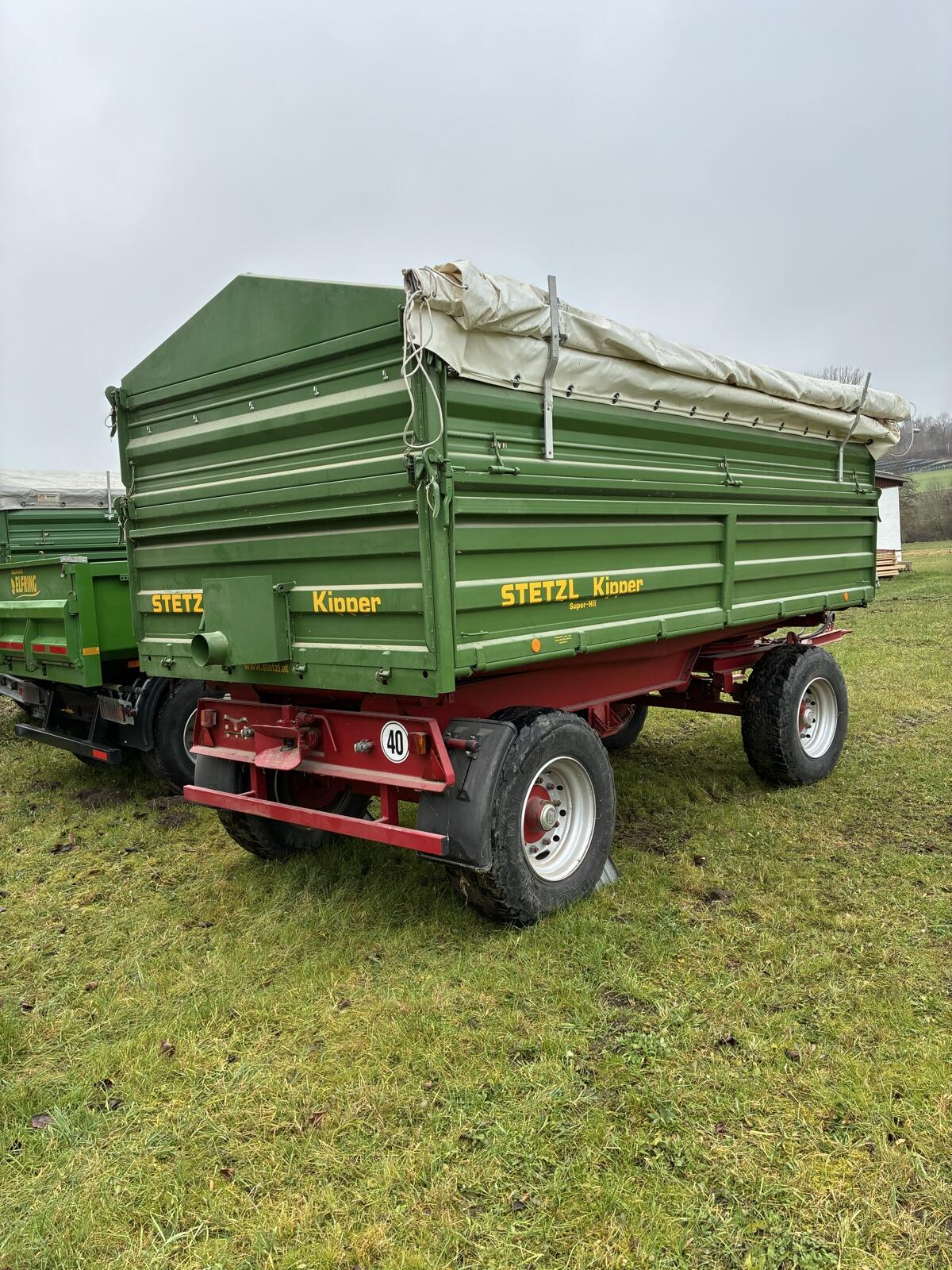 Stetzl 18-t-Dreiseitenkipper Kipper 2