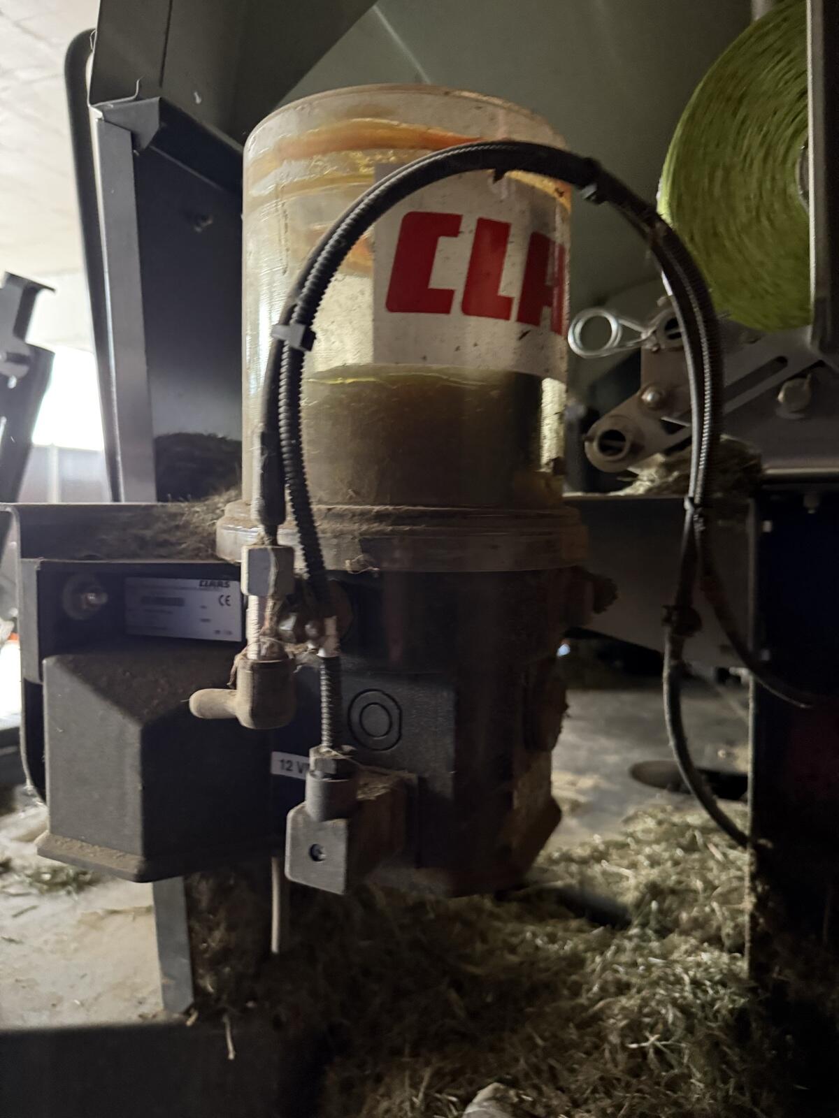 Rundballenpresse Claas Rollant 455 3