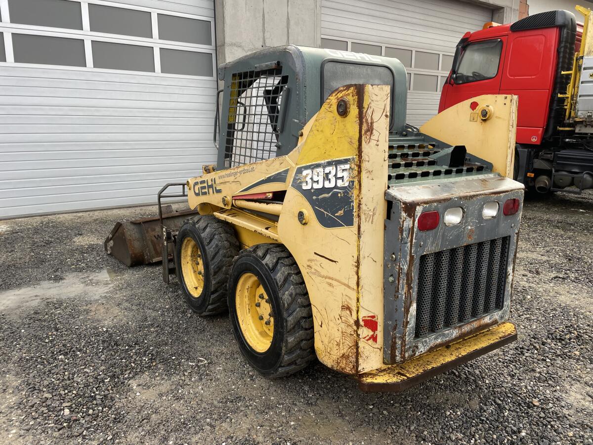 Gehl 3935 Kompaktlader, Hoflader 1
