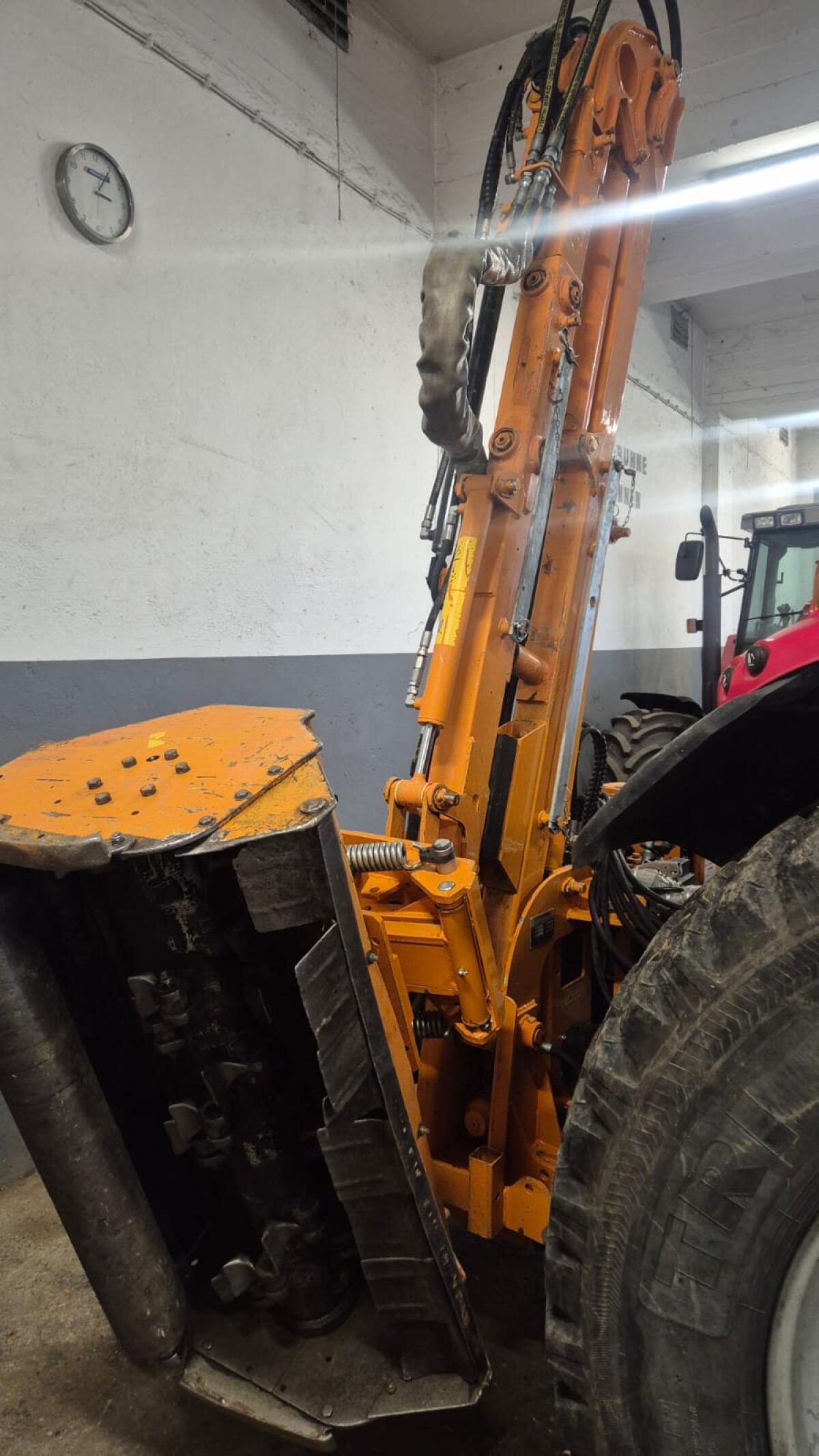 Verkaufe Zappator Böschungs-Auslegermäher DZ 3.60 2