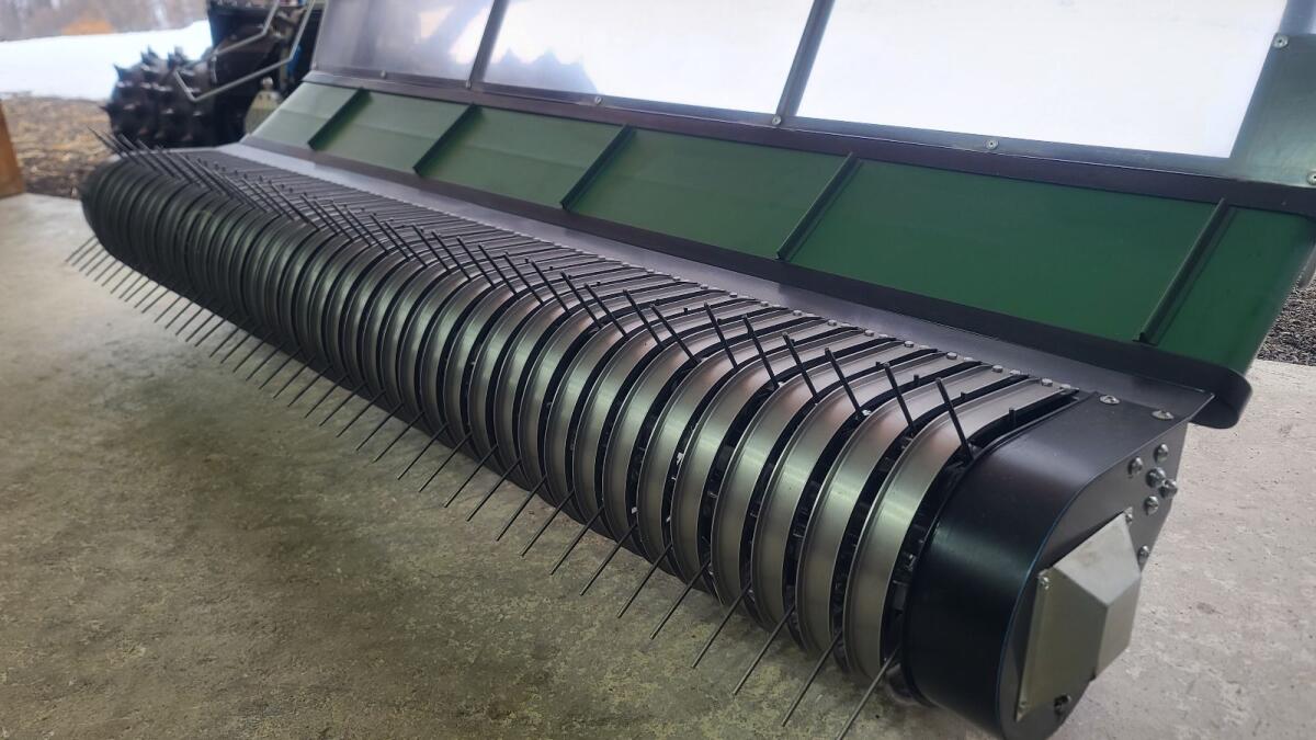 Neuwertiger Pickup Siloflitzer mit Förderband Bj. 2025 2