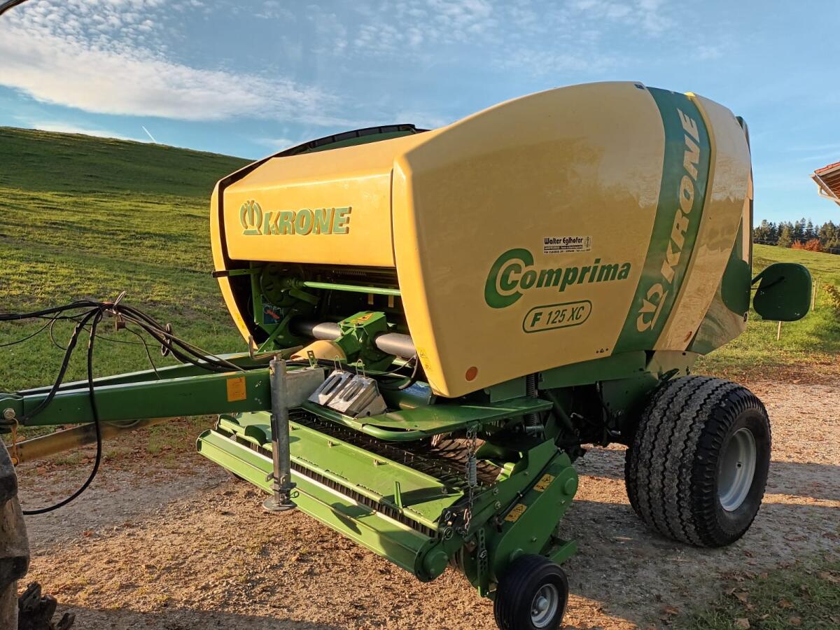 Krone Comprima F125XC Ballenpresse 1