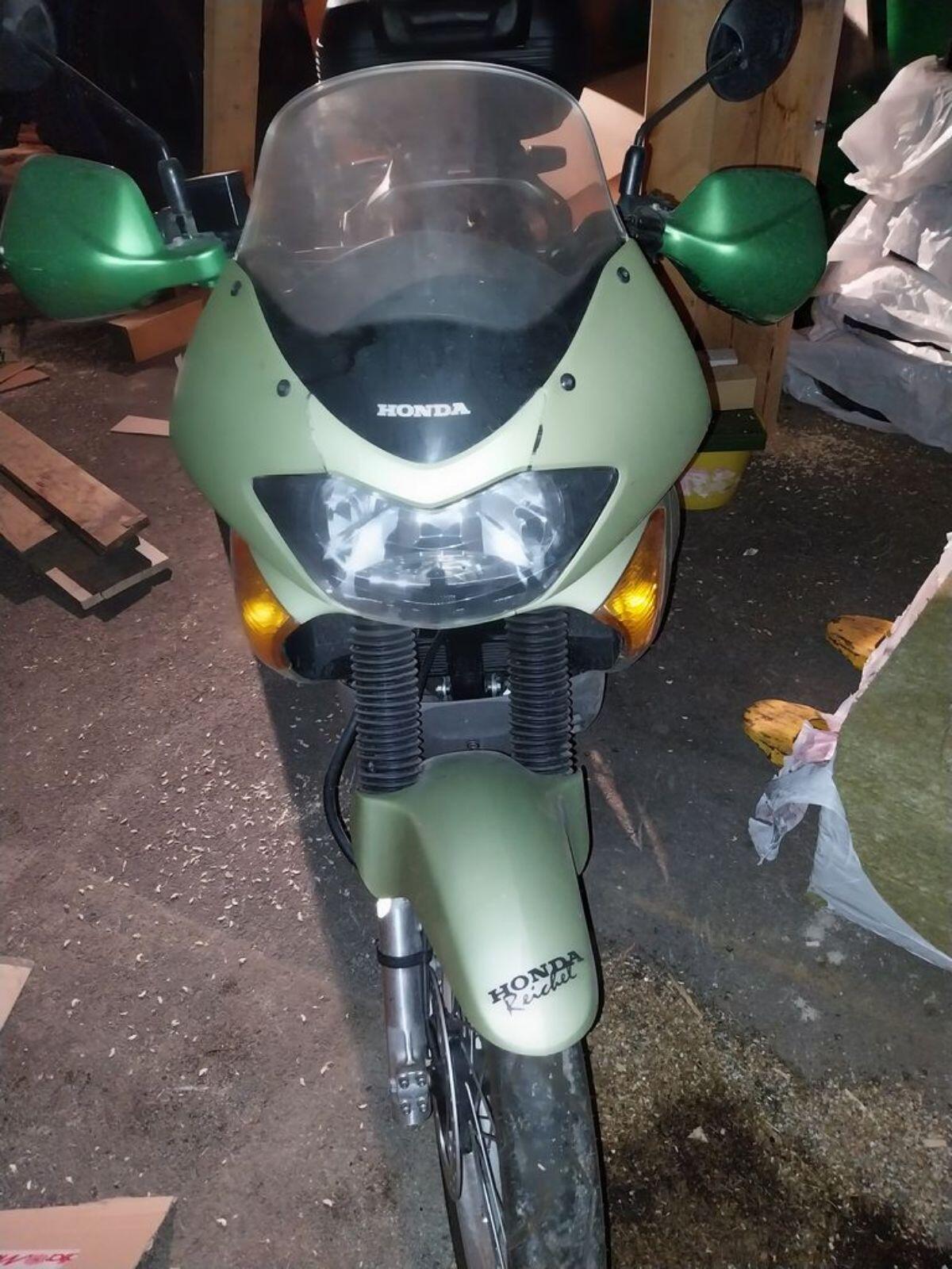 Motorrad Honda Transalp 2