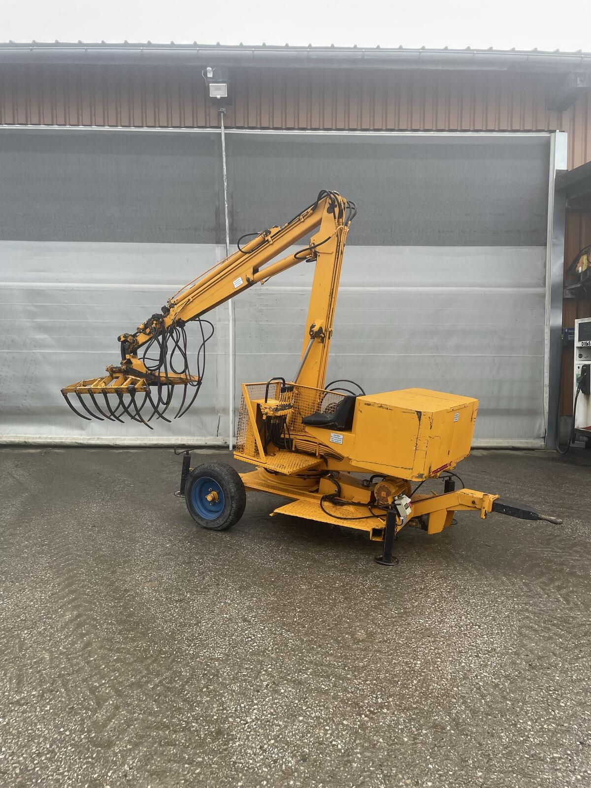 Verkaufe Riener Heukran-Heubagger 1