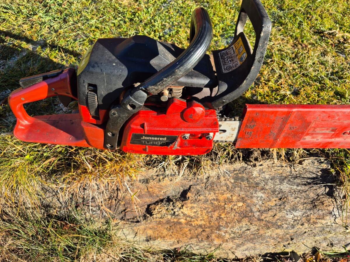 Jonsered Motorsäge 1