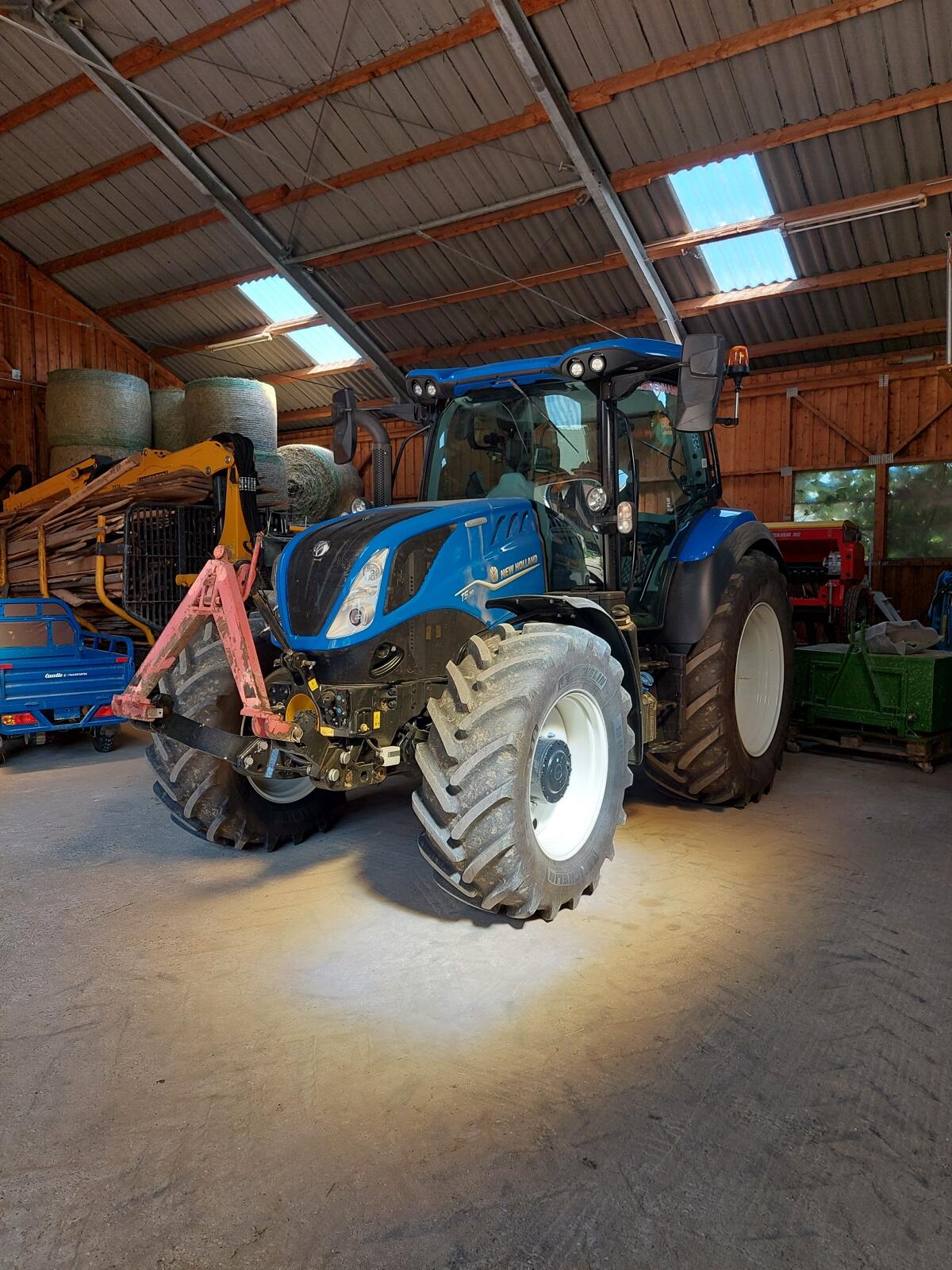 New Holland T5 110 3