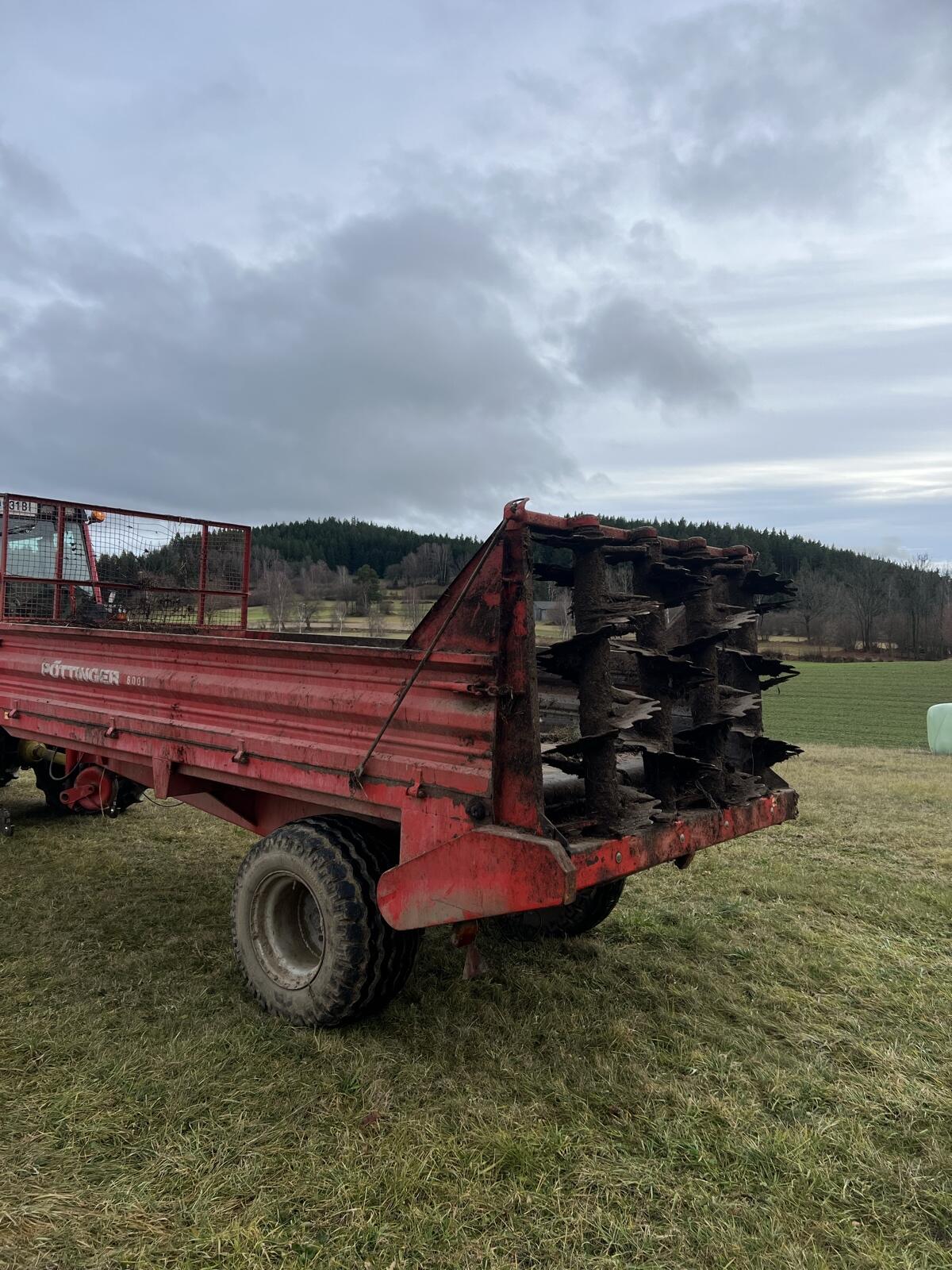 Miststreuer Pöttinger 6001 2