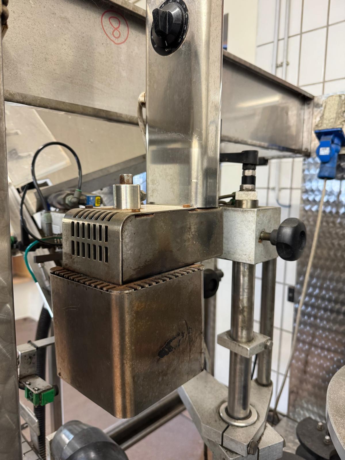 Enos Gamma Etikettiermaschine 2