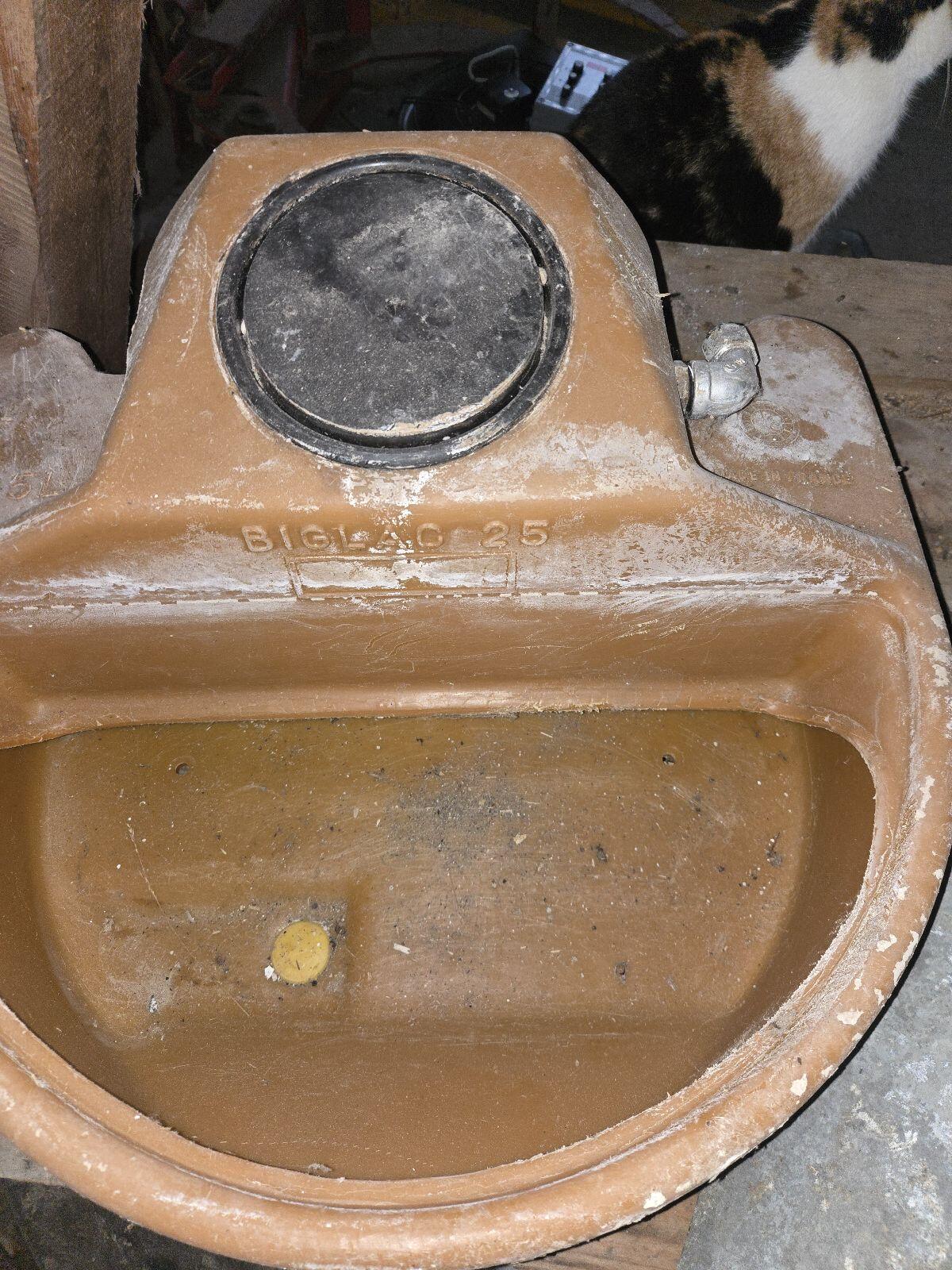 Schwimmer-Tränkebecken Biglac 25 2