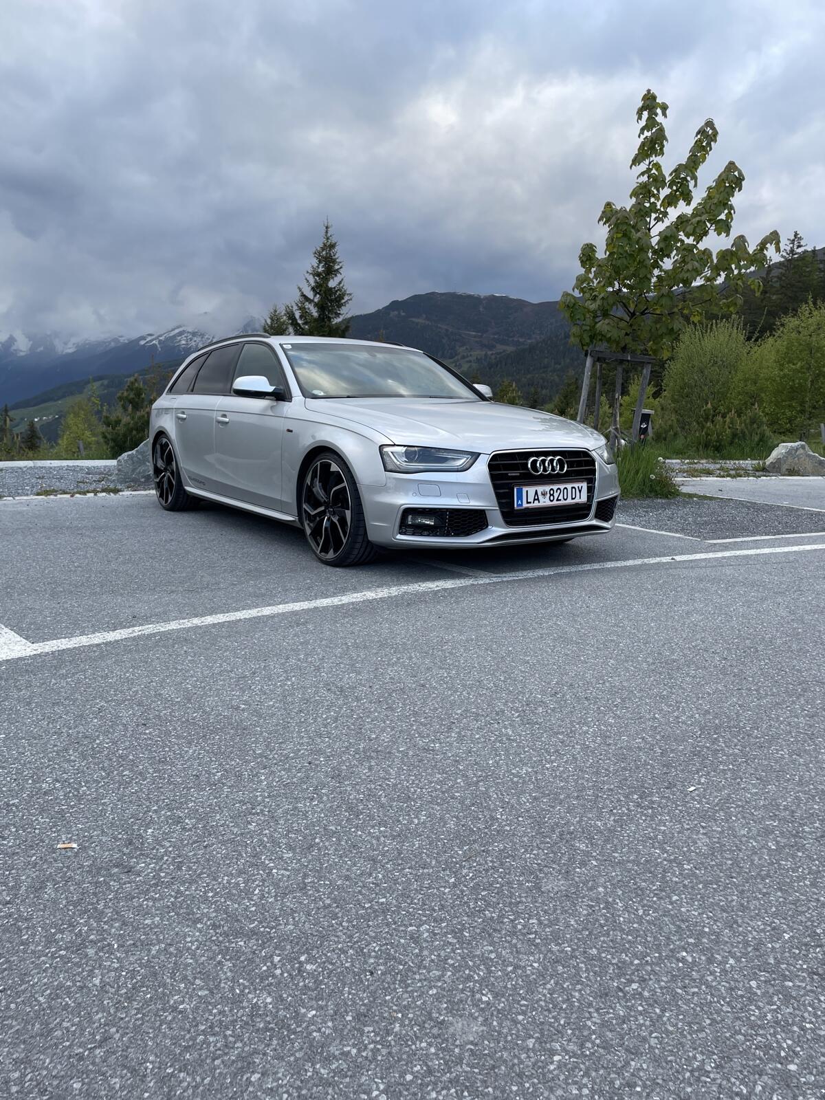 Audi A4 2.0 TDI Quattro B8 Facelift 1