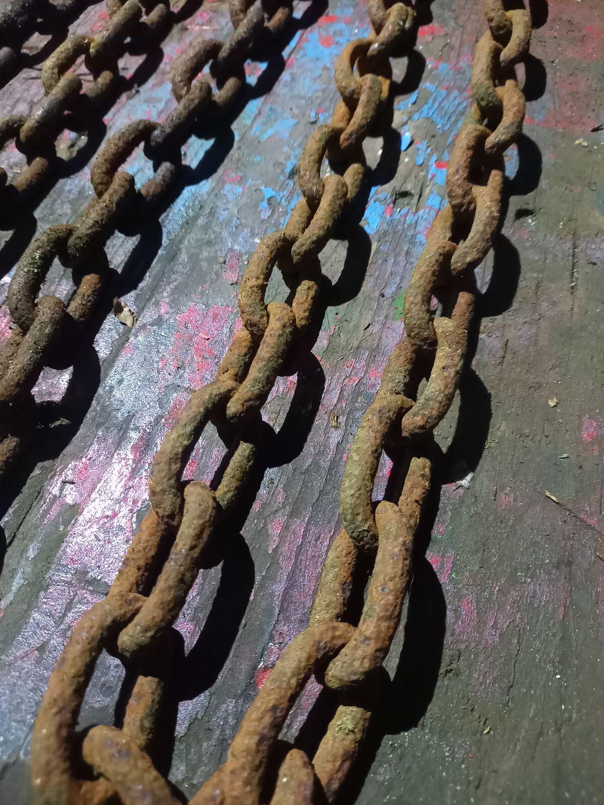 Ca. 7 m lange verrostete Kette 3