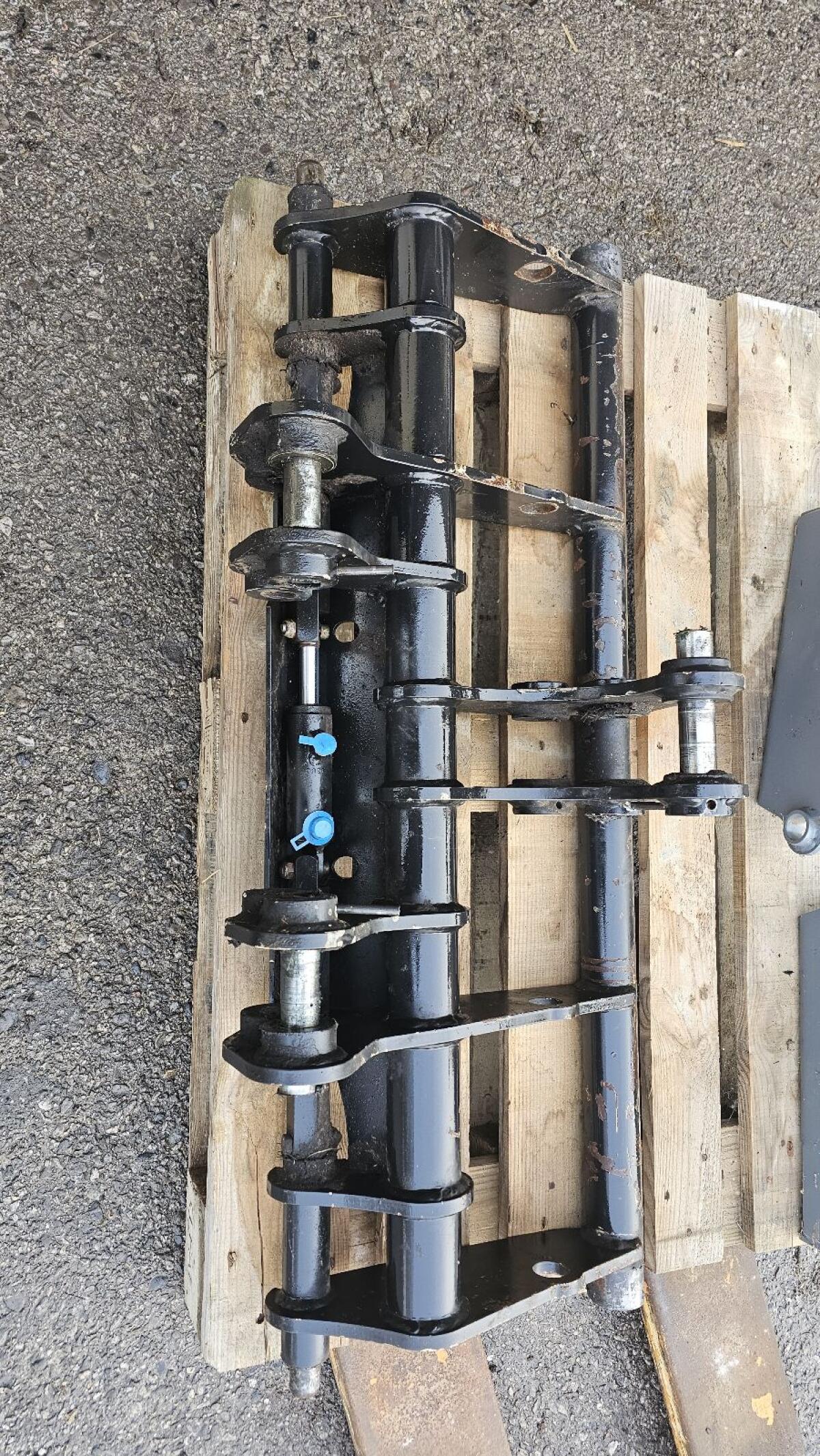 Hydraulischer Schnellwechsler Hauer Giant 2