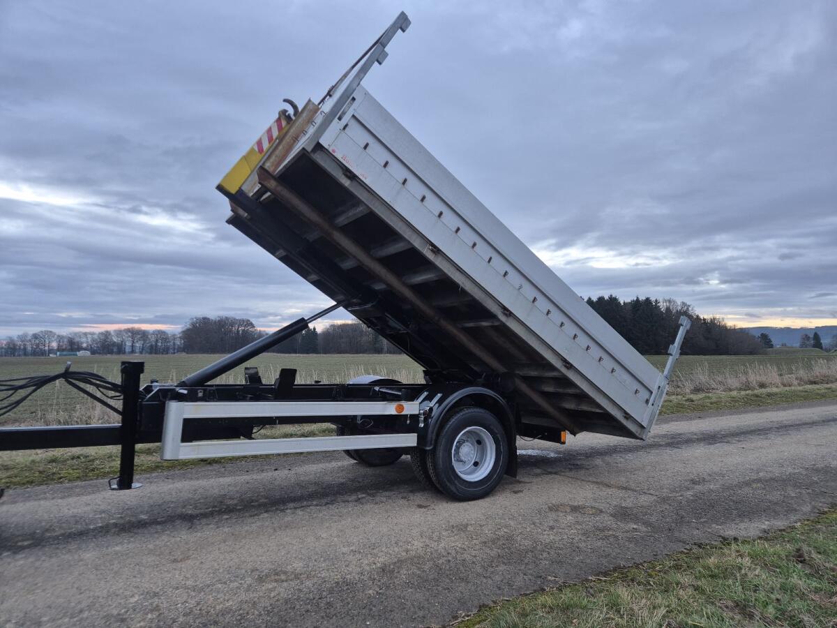 Hakenlift Anhänger Abrollanhänger 2