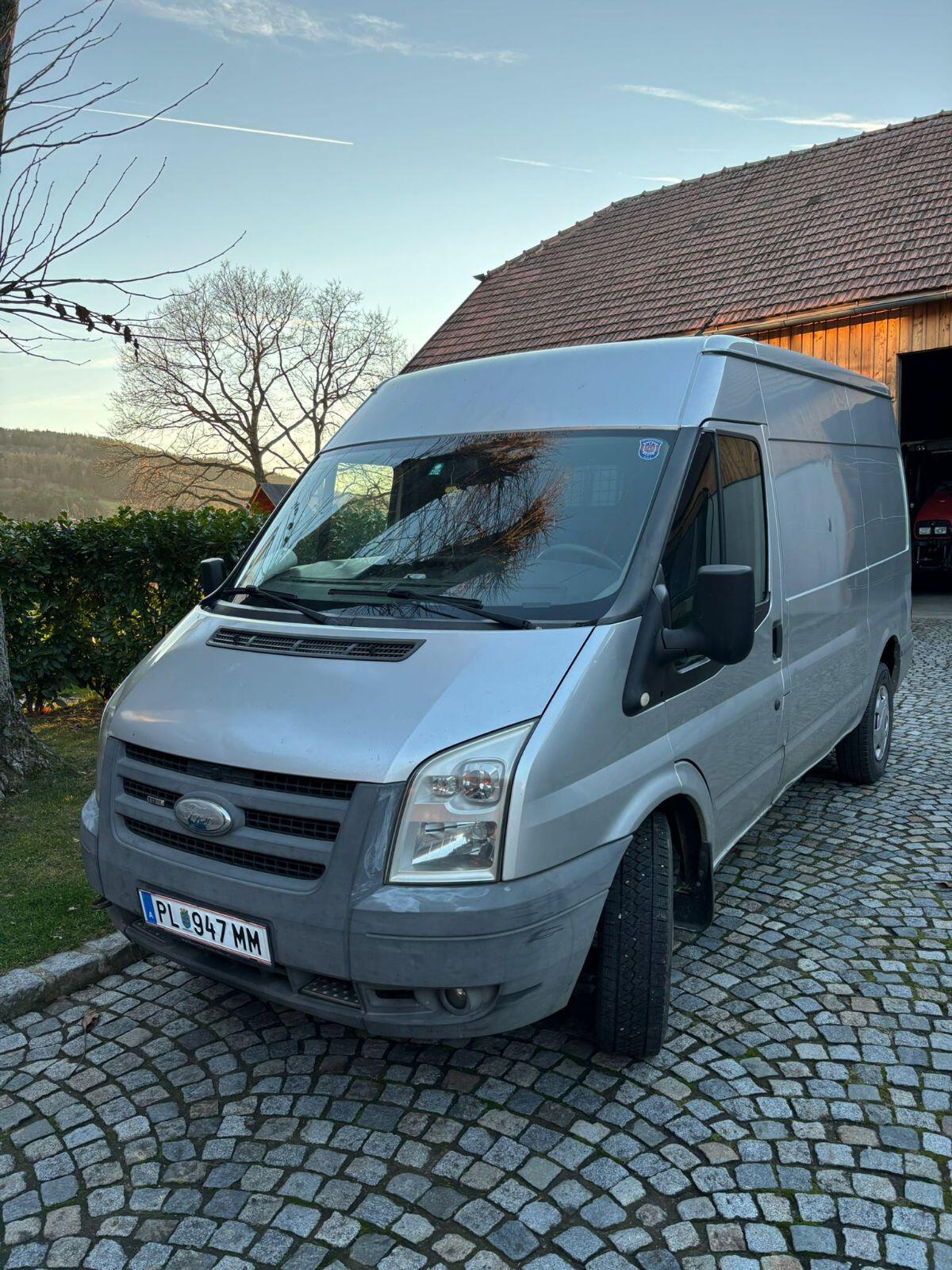 Ford Transit 2
