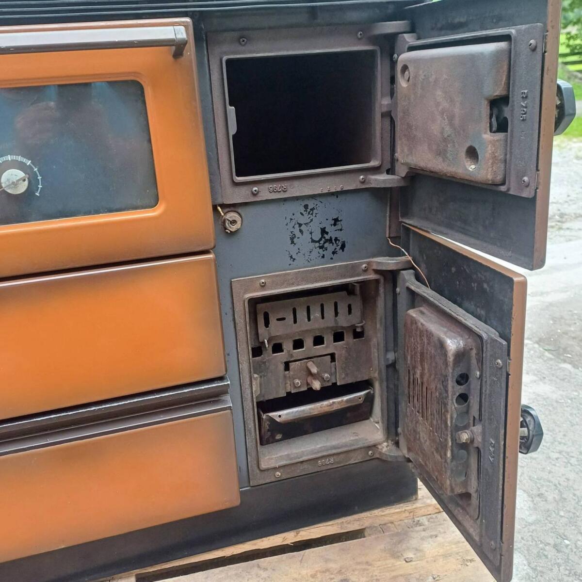 Zentralheizungsherd 3