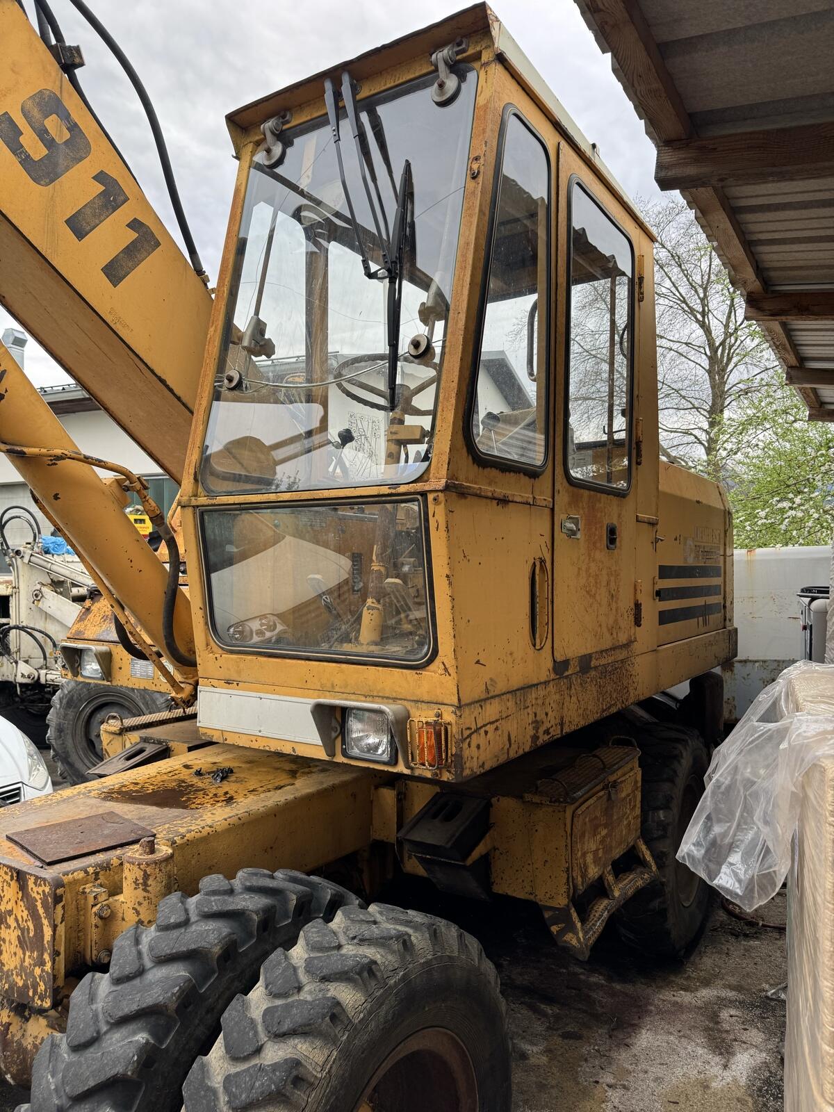 Radbagger Liebherr A911C 3