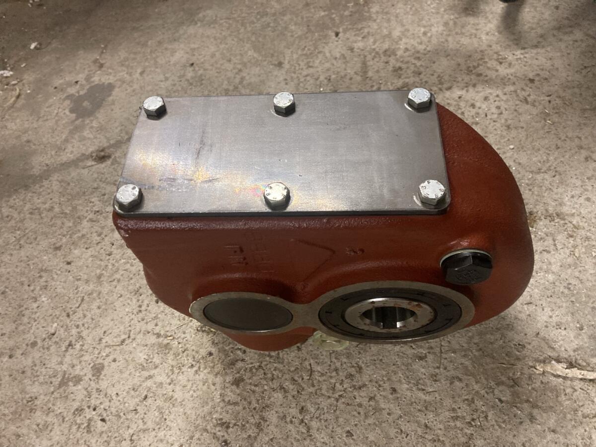 Kratzbodengetriebe mit Orbitalmotor 100cc 2