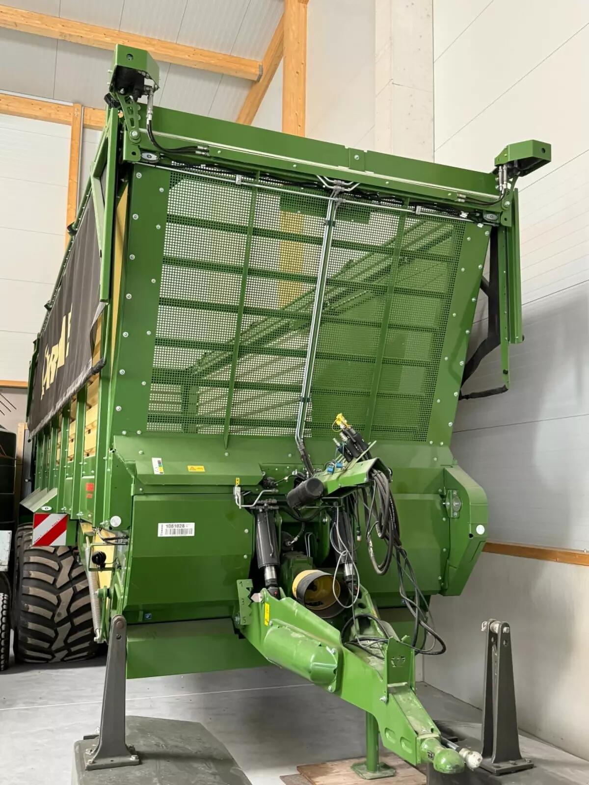 Krone TX460 Häcksel Transportwagen 1