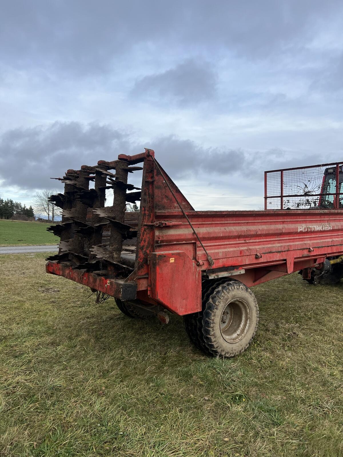 Miststreuer Pöttinger 6001 3