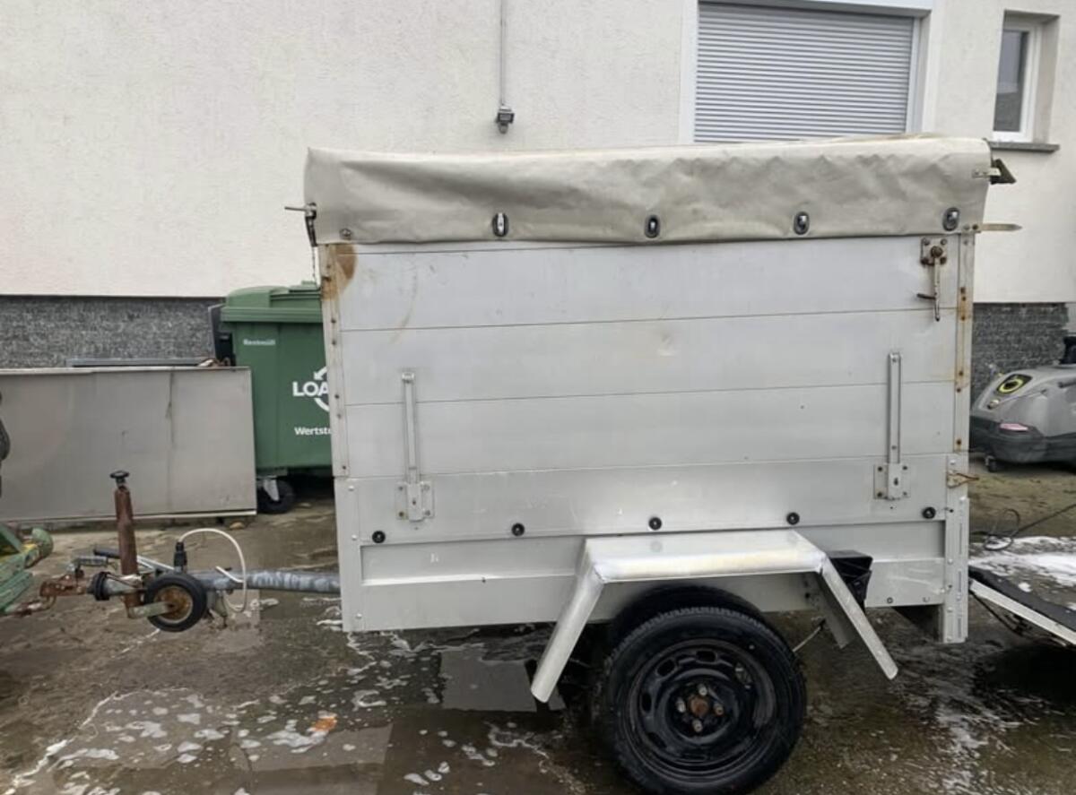 Alu-Anhänger 2