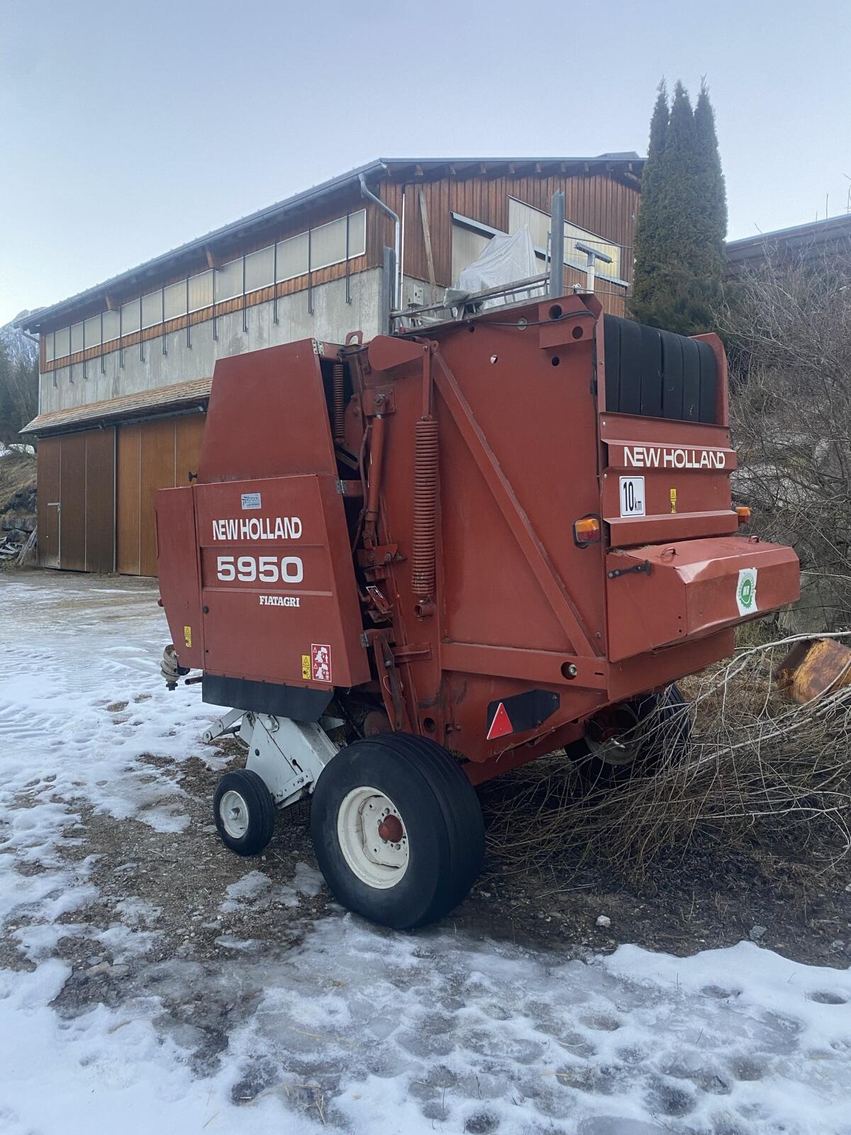 New Holland Ballenpresse 2