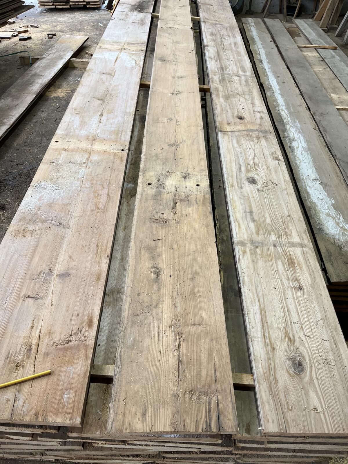 Original handgehobeltes Altholz 3