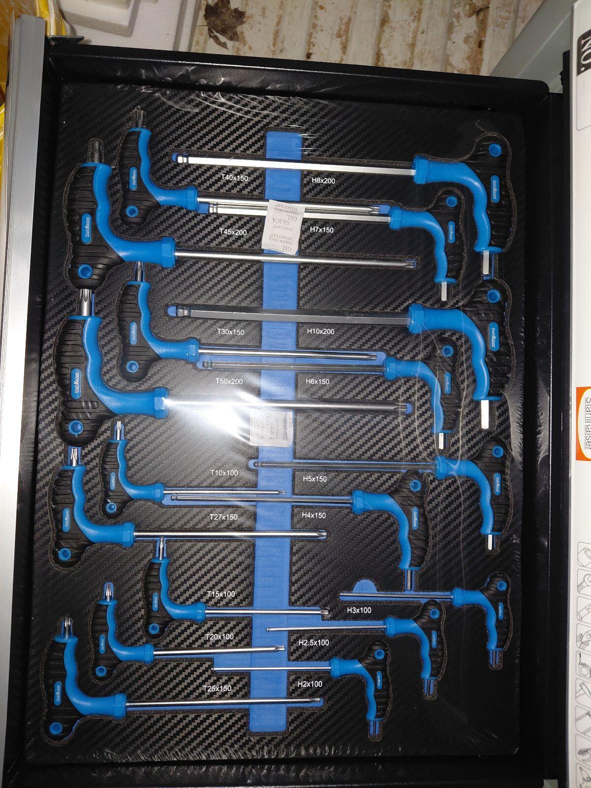 Werkzeugwagen komplett neu 3