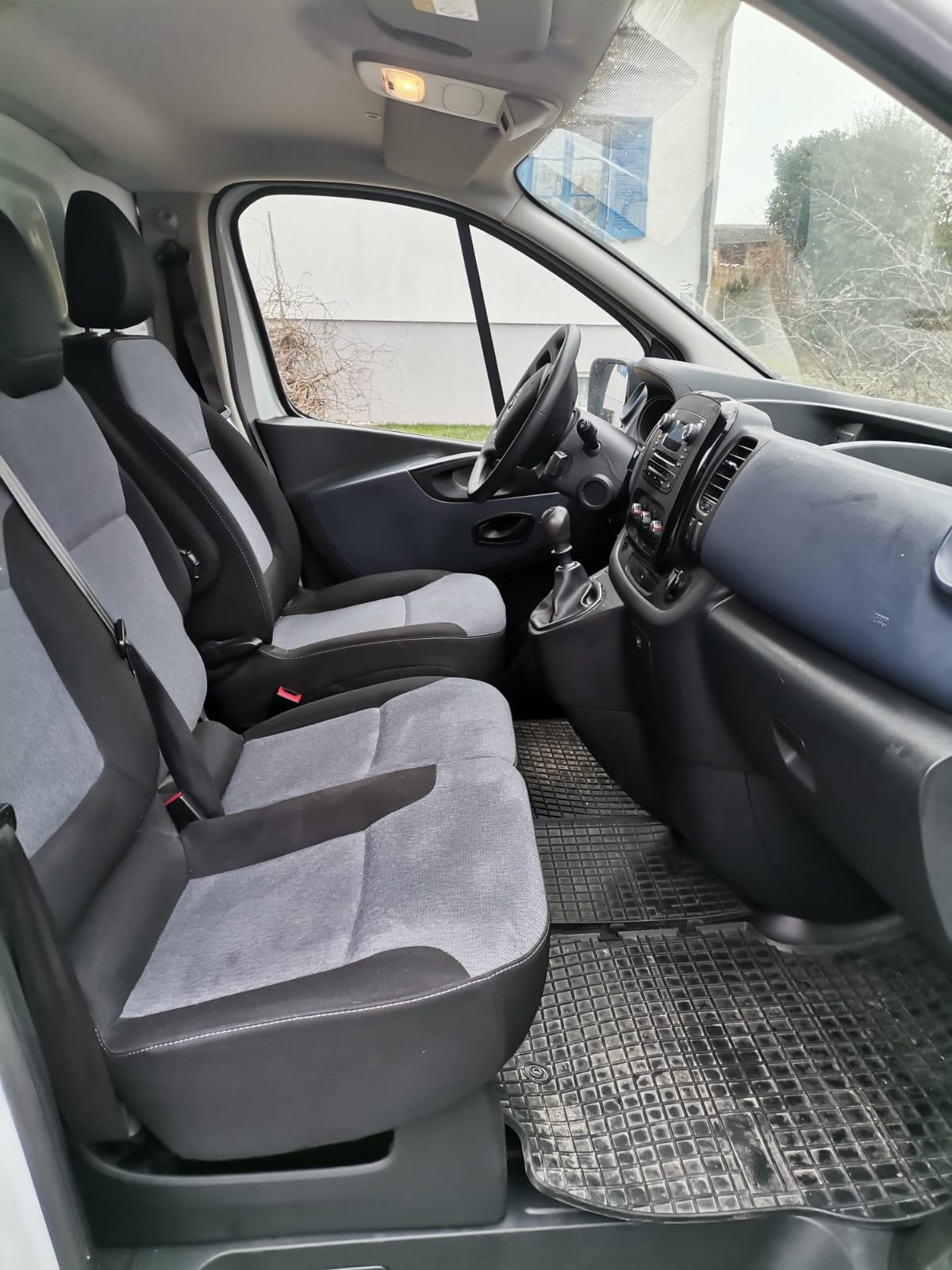 Opel Vivaro 1,6 BiTurbo 1