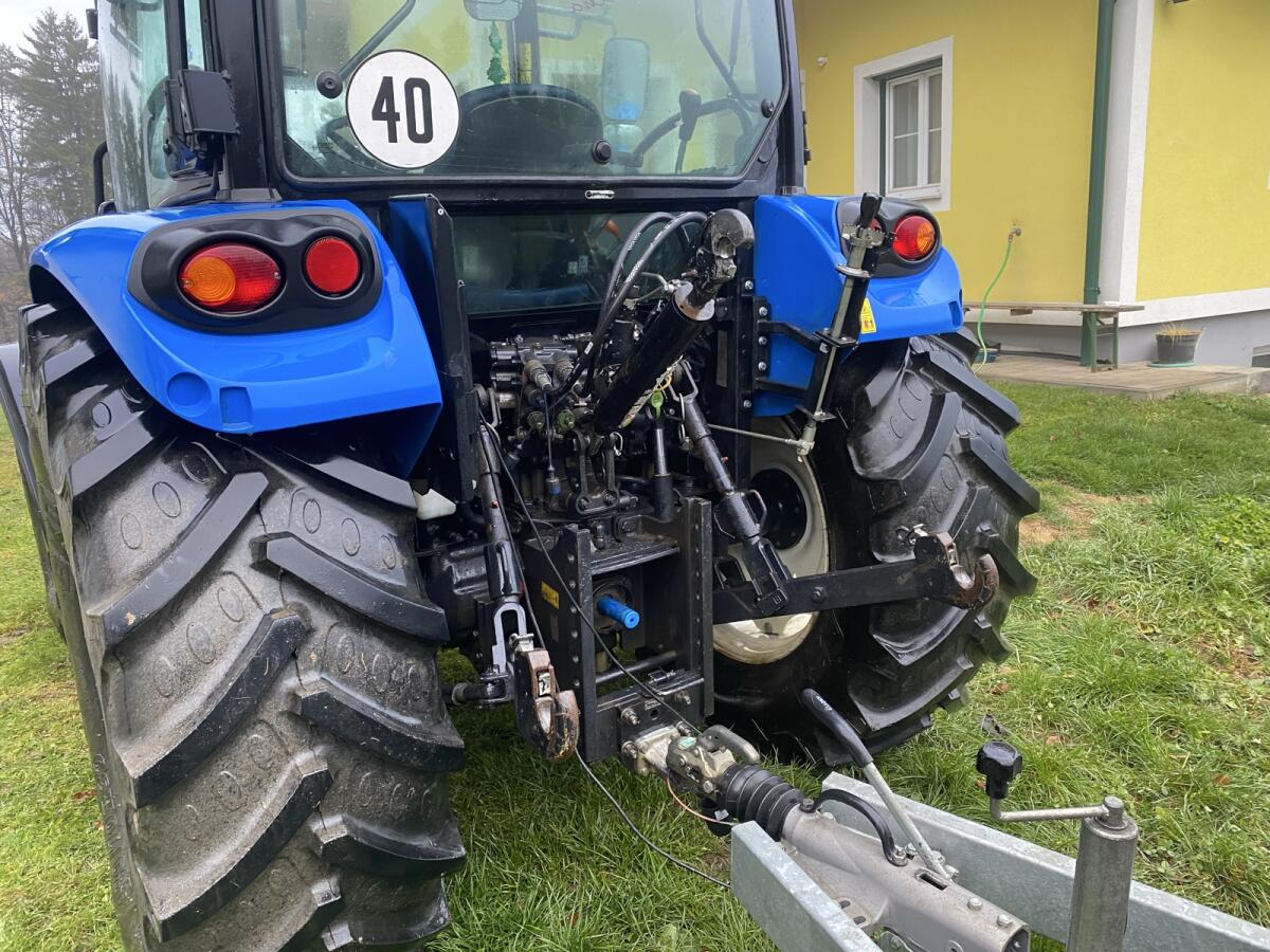 New Holland T4.65s 3