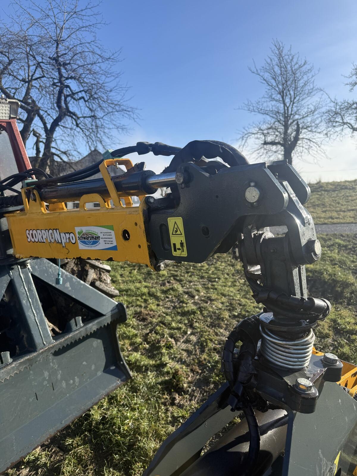 Reserviert! Rückezange Uniforest Scorpiob Pro 1