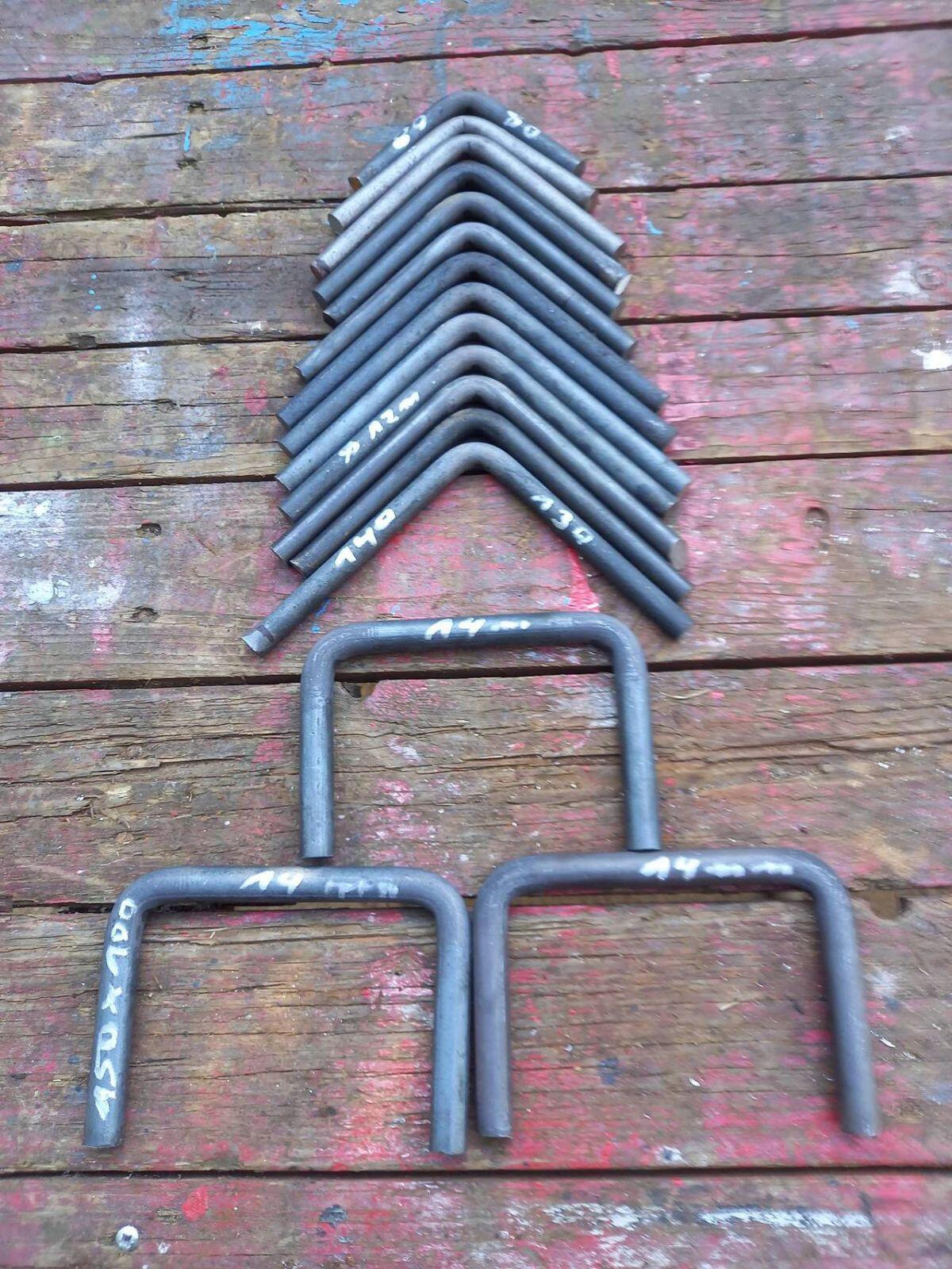 12 mm Rundeisen Winkel und 3 Griffe 1