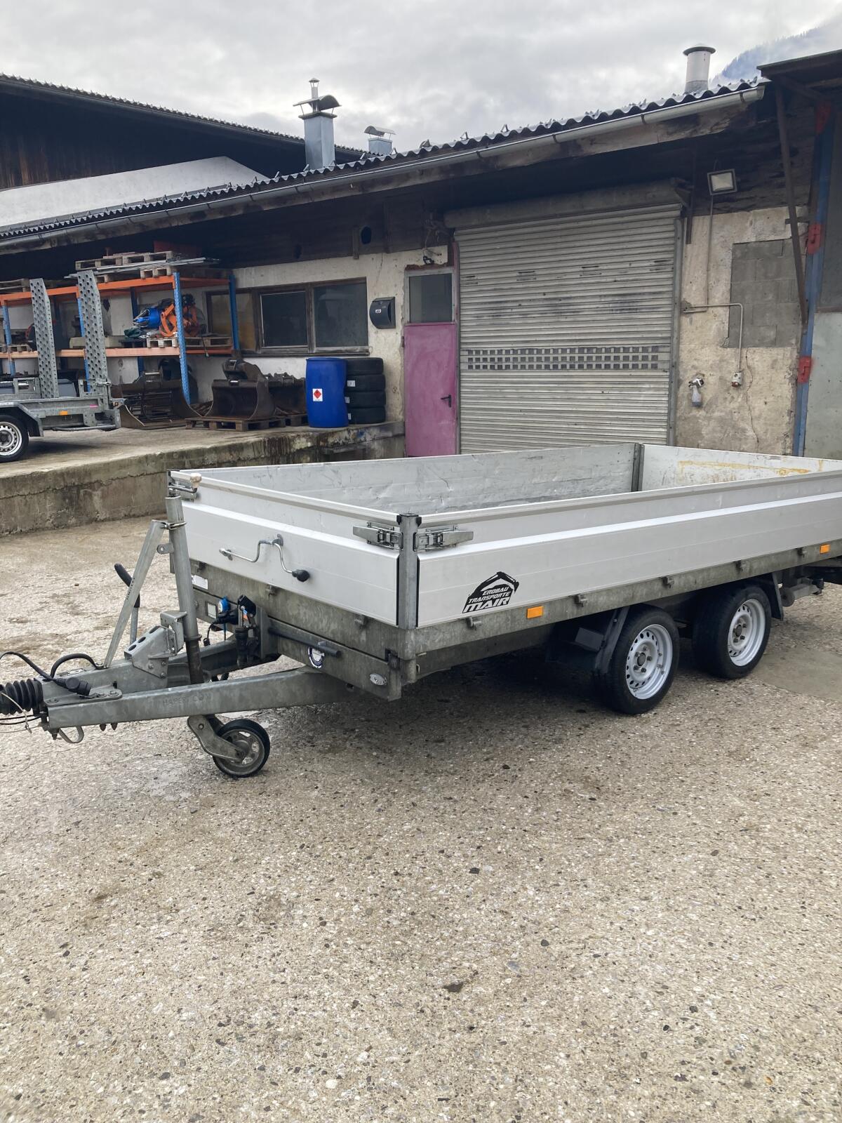 Tieflader, Kipphänger 1