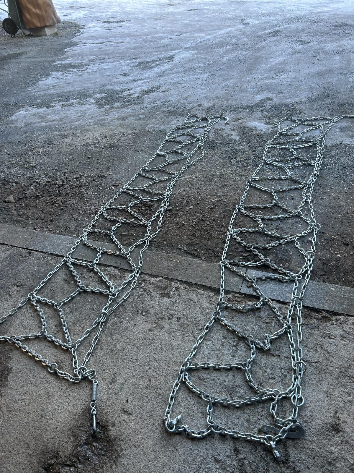 Schneeketten 12.4-28 Pewag 1