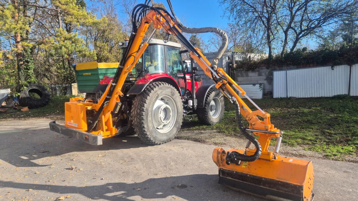 Verkaufe Zappator Böschungs-Auslegermäher DZ 3.60 1