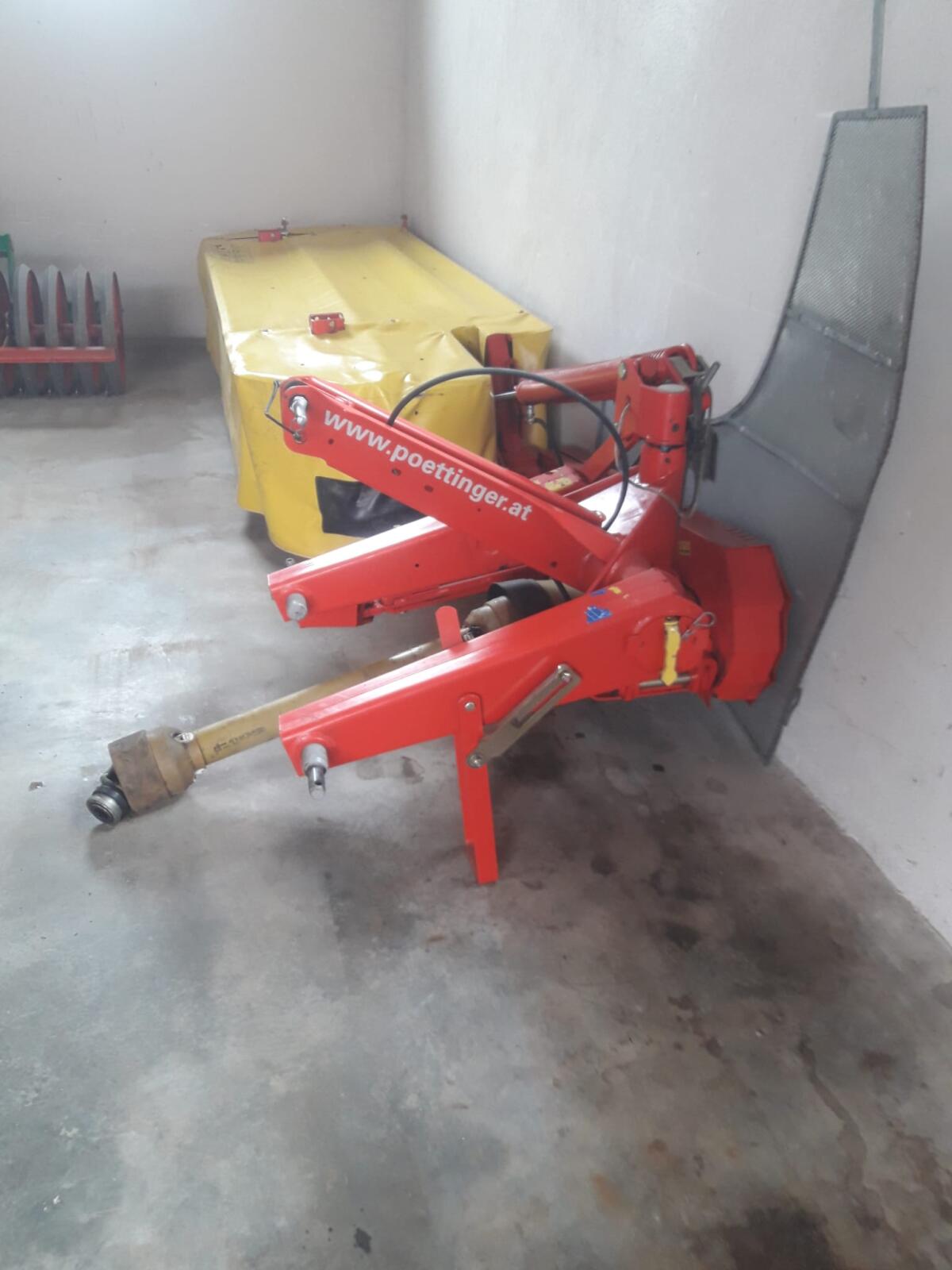 Pöttinger Mähwerk Novadisc 305 1