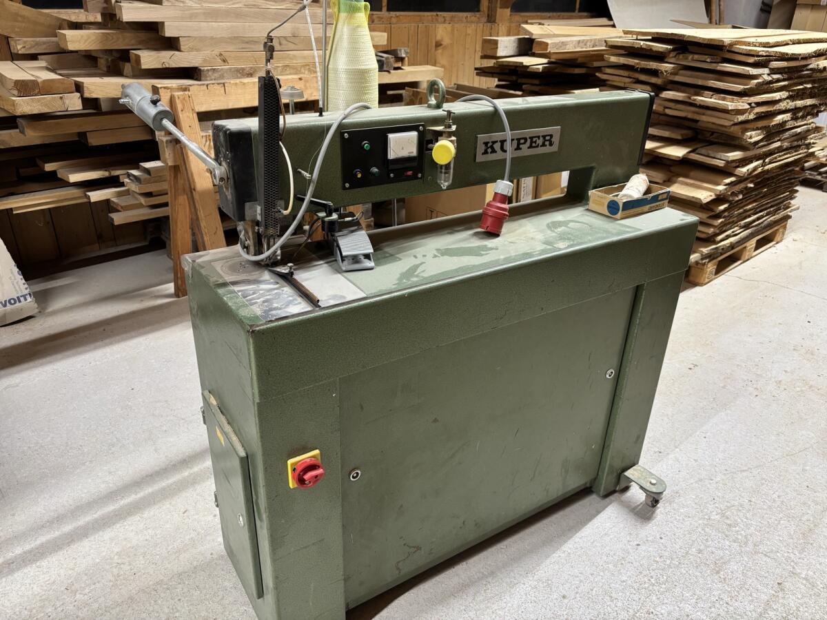 Furniersetzmaschine Fa. KUPER 2